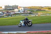 brands-hatch-photographs;brands-no-limits-trackday;cadwell-trackday-photographs;enduro-digital-images;event-digital-images;eventdigitalimages;no-limits-trackdays;peter-wileman-photography;racing-digital-images;trackday-digital-images;trackday-photos